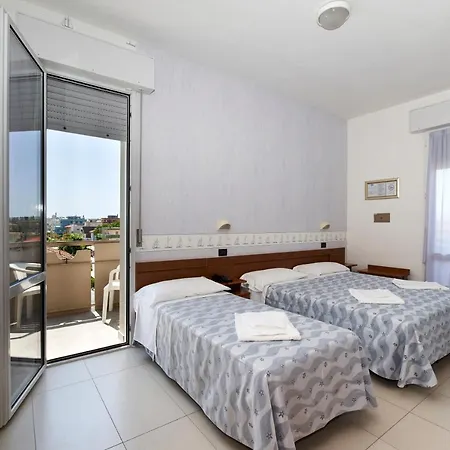 فندق Atlantic 3*