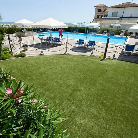 Atlantic فندق 3*