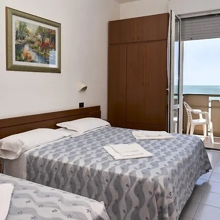 فندق Atlantic 3*